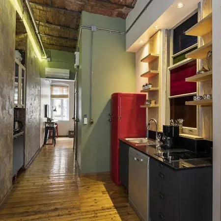 Gigi's Historic Flats *